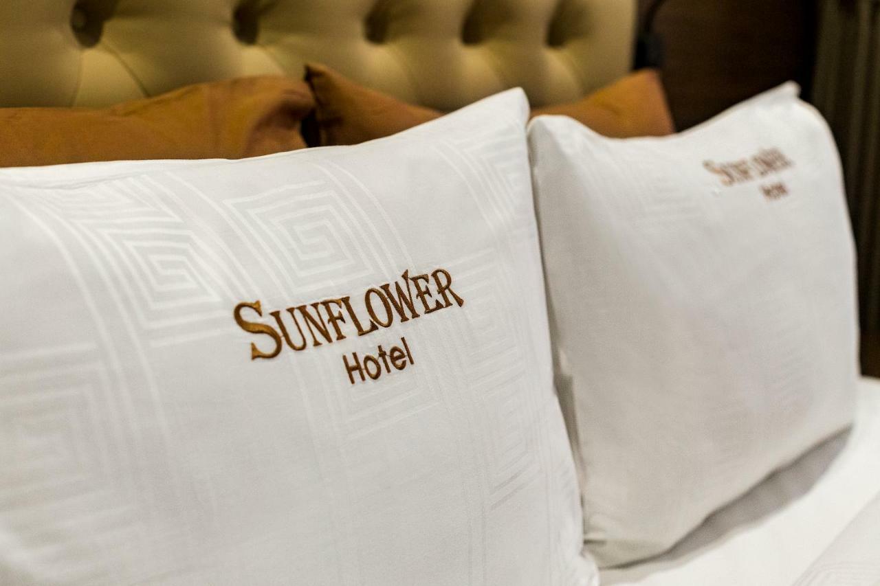 Sunflower Cbq Hotel Ho Chi Minh-staden Exteriör bild